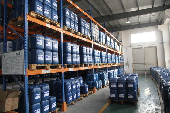 좋은 가격 Microlayer 부식 보호를 가진 복각 회전급강하 아연 조각 코팅 온라인으로